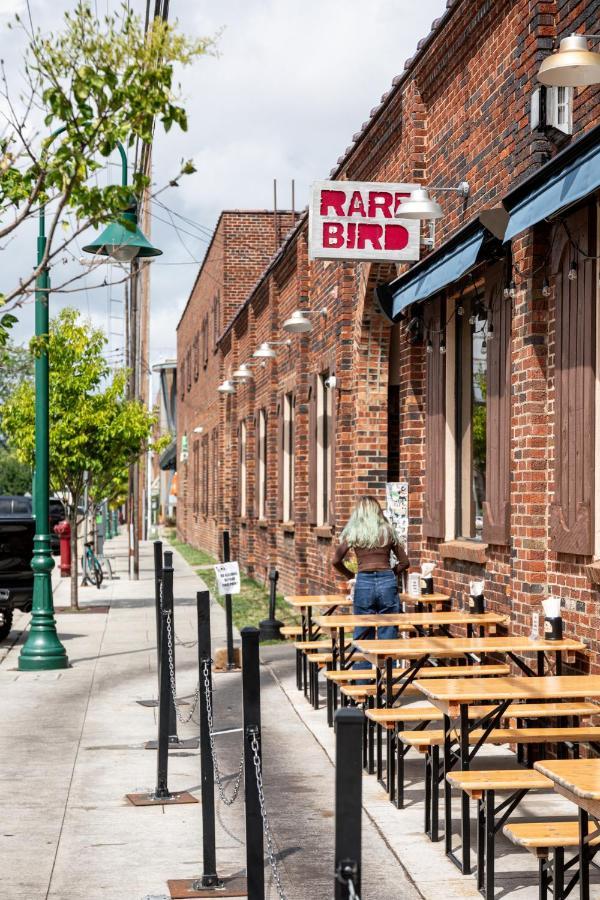Midtown Modern - Urban Condo Walkable To Bars And Beach Traverse City Exterior foto