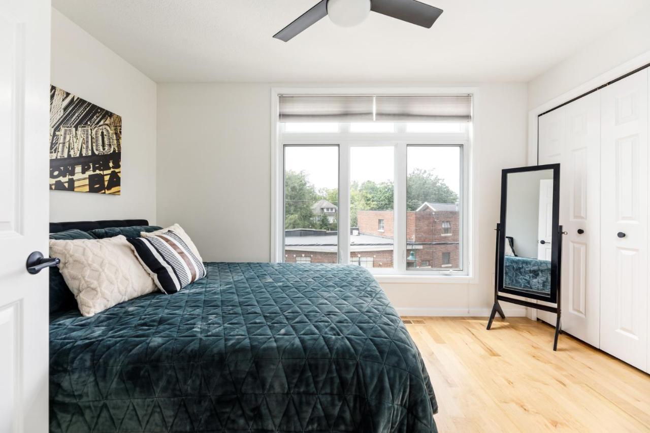 Midtown Modern - Urban Condo Walkable To Bars And Beach Traverse City Exterior foto